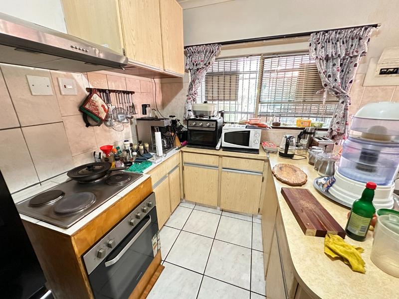 3 Bedroom Property for Sale in Mountain View Gauteng