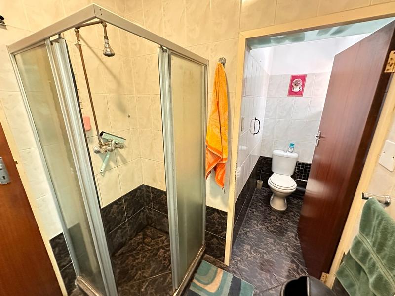 3 Bedroom Property for Sale in Mountain View Gauteng