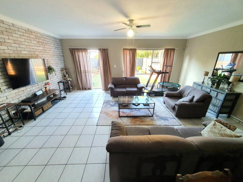 3 Bedroom Property for Sale in Wonderboom Gauteng