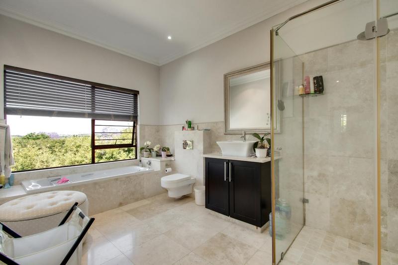 To Let 5 Bedroom Property for Rent in Bryanston Gauteng