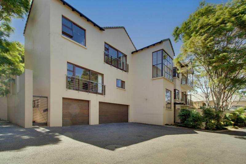To Let 5 Bedroom Property for Rent in Bryanston Gauteng