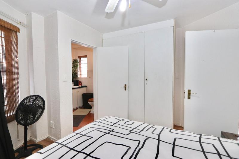 To Let 2 Bedroom Property for Rent in Lonehill Gauteng