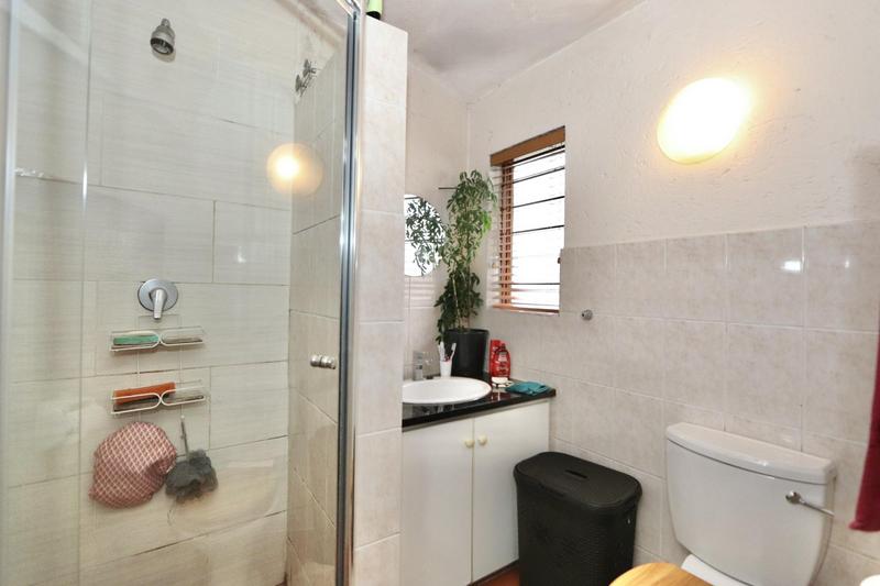 To Let 2 Bedroom Property for Rent in Lonehill Gauteng