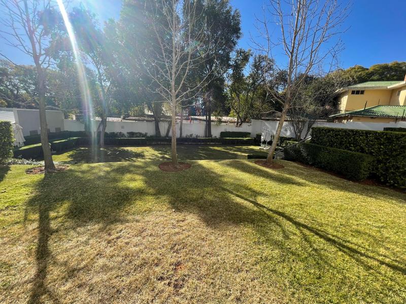To Let 2 Bedroom Property for Rent in Rosebank Gauteng