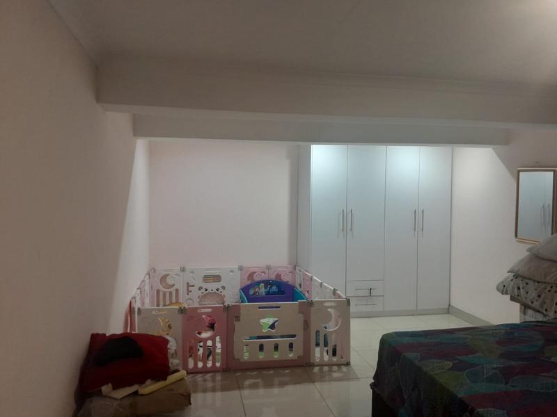 4 Bedroom Property for Sale in Dawn Park Gauteng