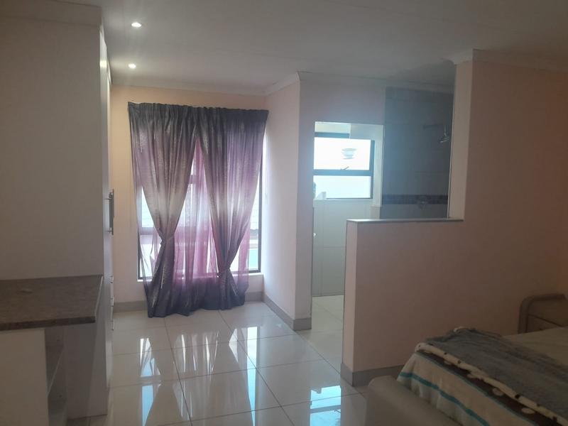 4 Bedroom Property for Sale in Dawn Park Gauteng