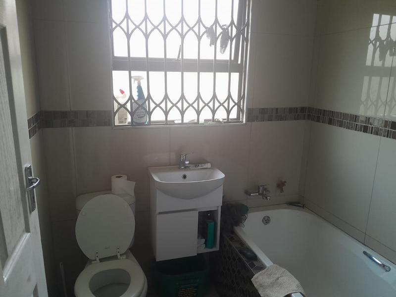 4 Bedroom Property for Sale in Dawn Park Gauteng