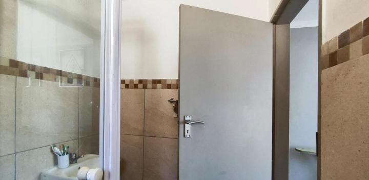 4 Bedroom Property for Sale in Albertsdal Gauteng