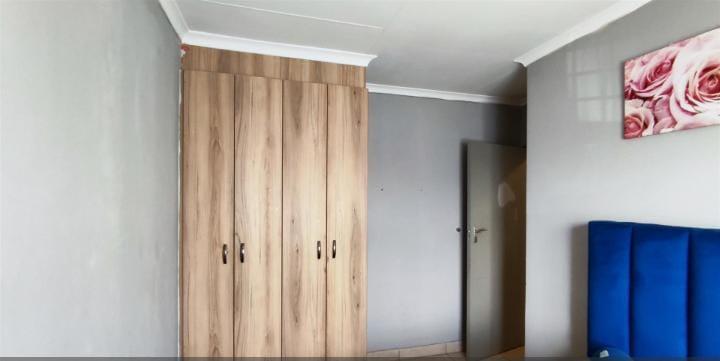 4 Bedroom Property for Sale in Albertsdal Gauteng