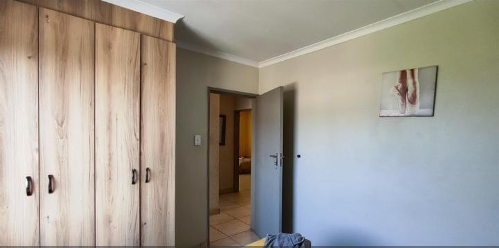 4 Bedroom Property for Sale in Albertsdal Gauteng