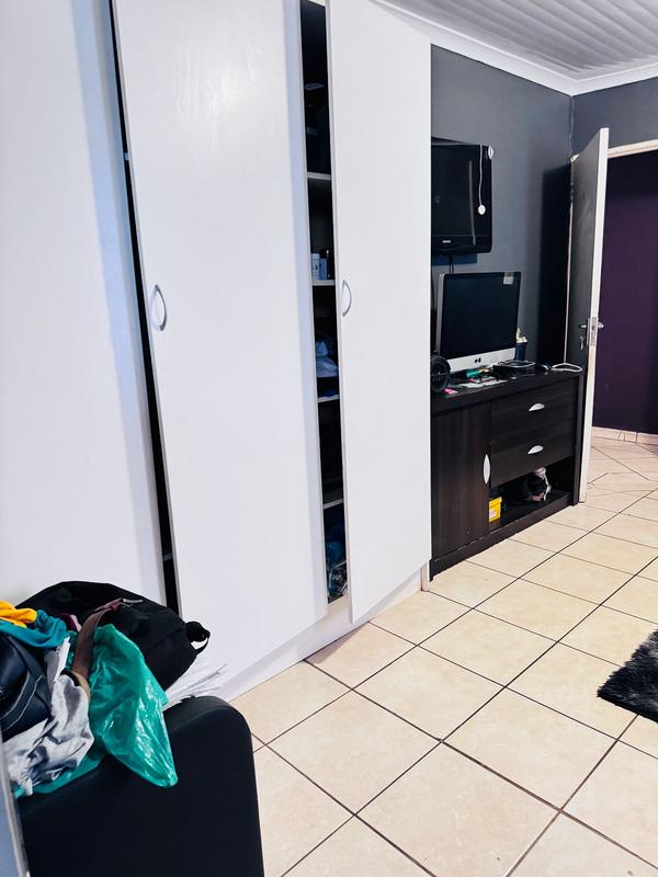 3 Bedroom Property for Sale in Dawn Park Gauteng