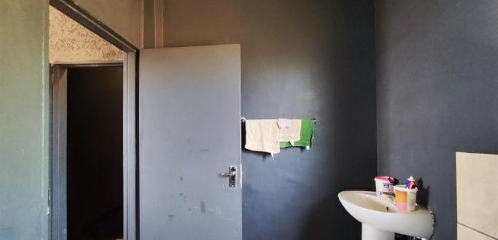 3 Bedroom Property for Sale in Dawn Park Gauteng
