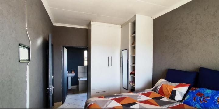 3 Bedroom Property for Sale in Dawn Park Gauteng