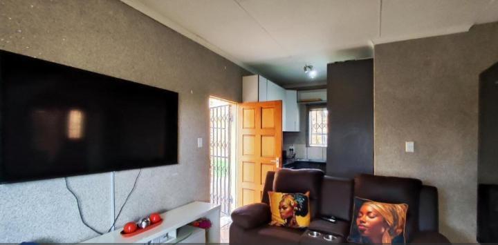 3 Bedroom Property for Sale in Dawn Park Gauteng