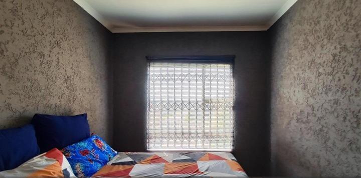 3 Bedroom Property for Sale in Dawn Park Gauteng