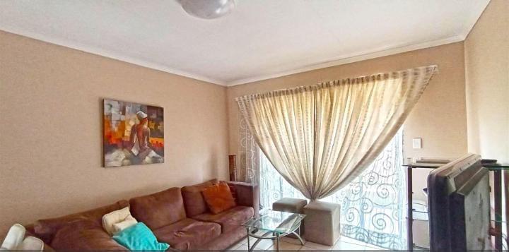 2 Bedroom Property for Sale in Parkrand Gauteng