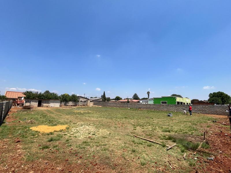 0 Bedroom Property for Sale in Daggafontein Gauteng