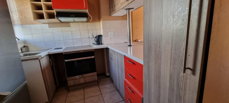 2 Bedroom Property for Sale in Bramley View Gauteng