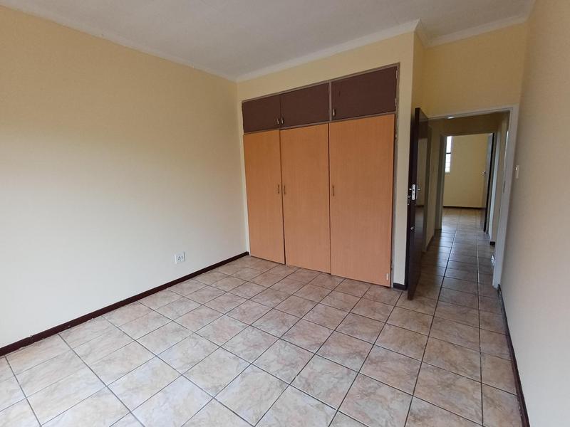 To Let 3 Bedroom Property for Rent in Claremont Gauteng