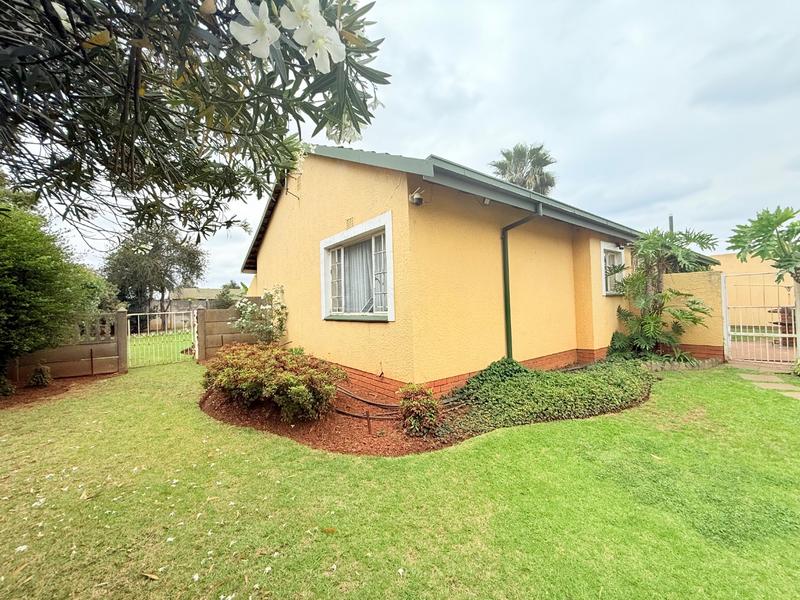 3 Bedroom Property for Sale in Vanderbijlpark SE 6 Gauteng