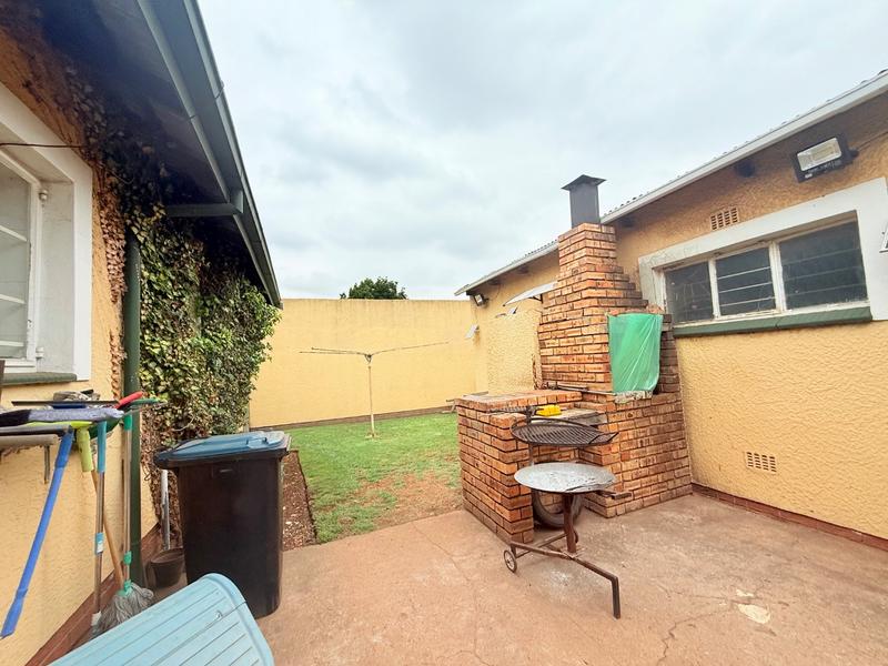 3 Bedroom Property for Sale in Vanderbijlpark SE 6 Gauteng