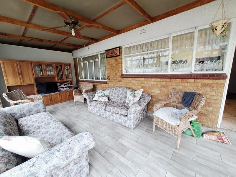 3 Bedroom Property for Sale in Rustivia Gauteng