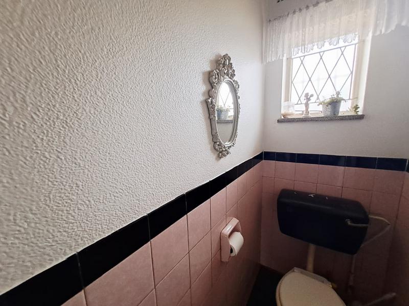 3 Bedroom Property for Sale in Rustivia Gauteng