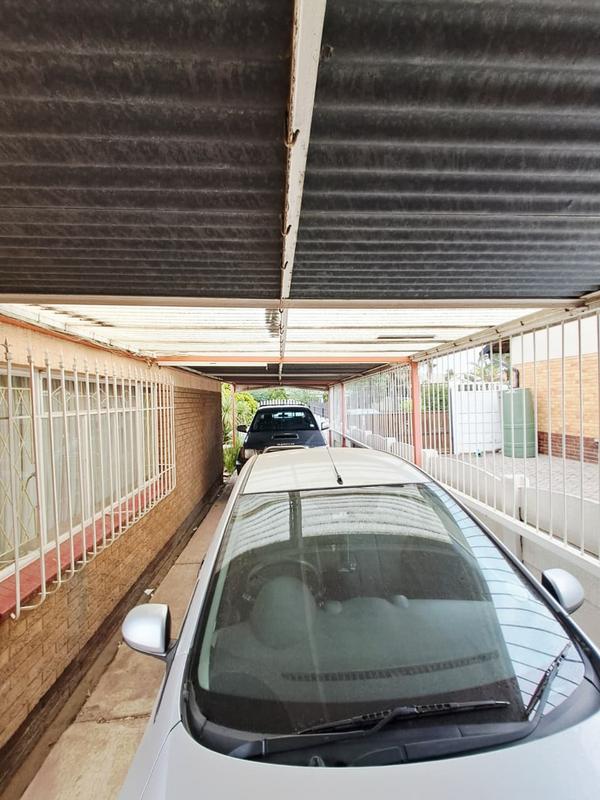3 Bedroom Property for Sale in Rustivia Gauteng