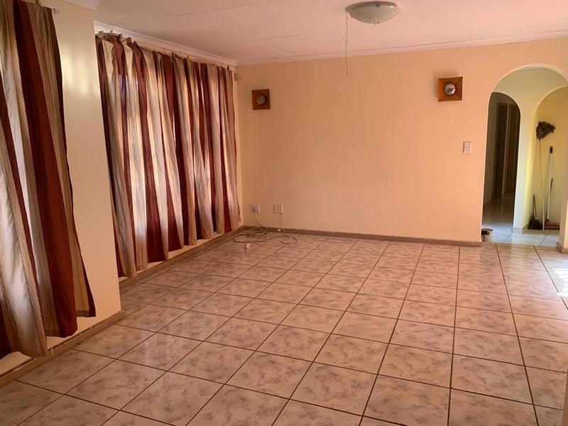 To Let 3 Bedroom Property for Rent in Norkem Park Gauteng