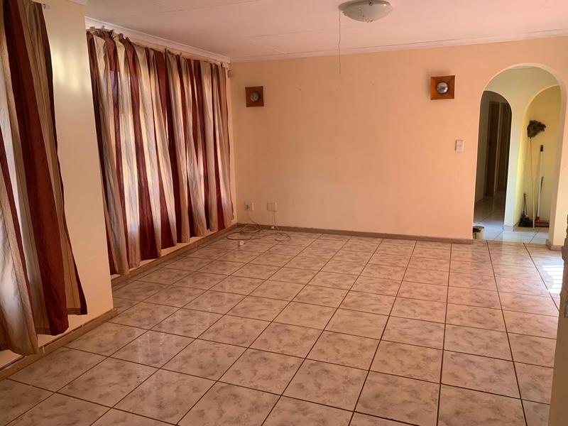 To Let 3 Bedroom Property for Rent in Norkem Park Gauteng