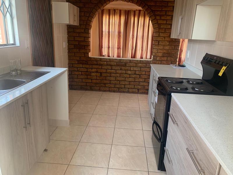 To Let 3 Bedroom Property for Rent in Norkem Park Gauteng