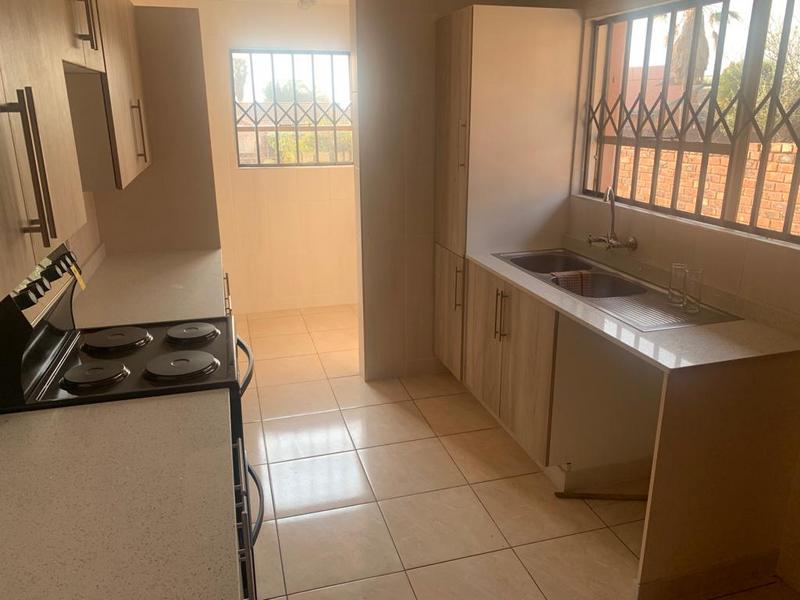To Let 3 Bedroom Property for Rent in Norkem Park Gauteng