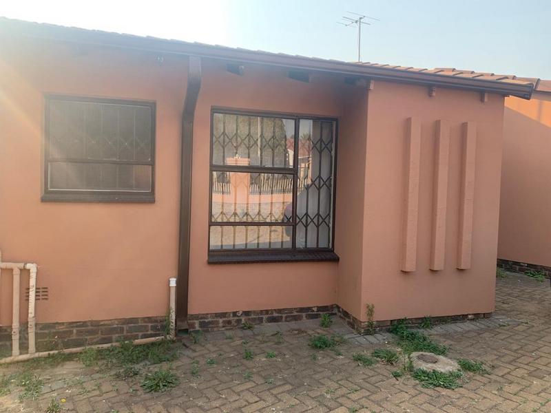 To Let 3 Bedroom Property for Rent in Norkem Park Gauteng