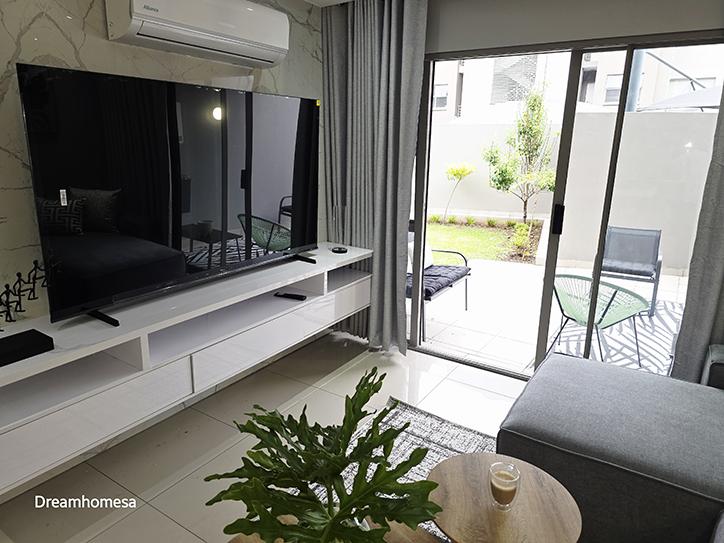 To Let 3 Bedroom Property for Rent in Broadacres Gauteng