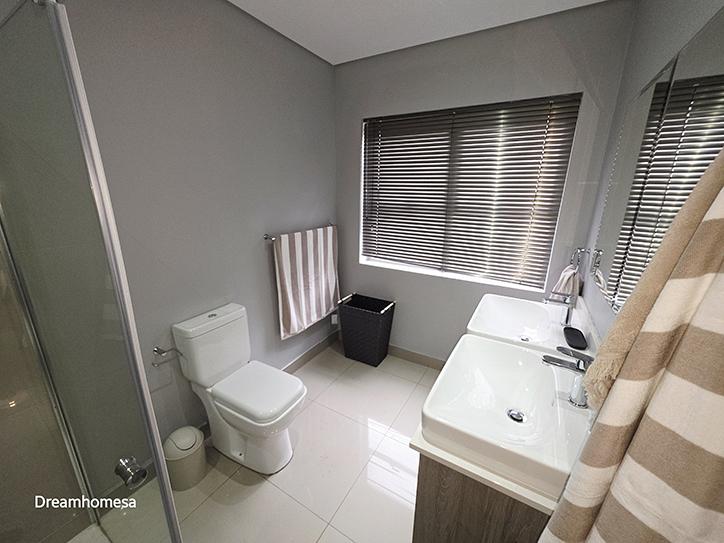 To Let 3 Bedroom Property for Rent in Broadacres Gauteng