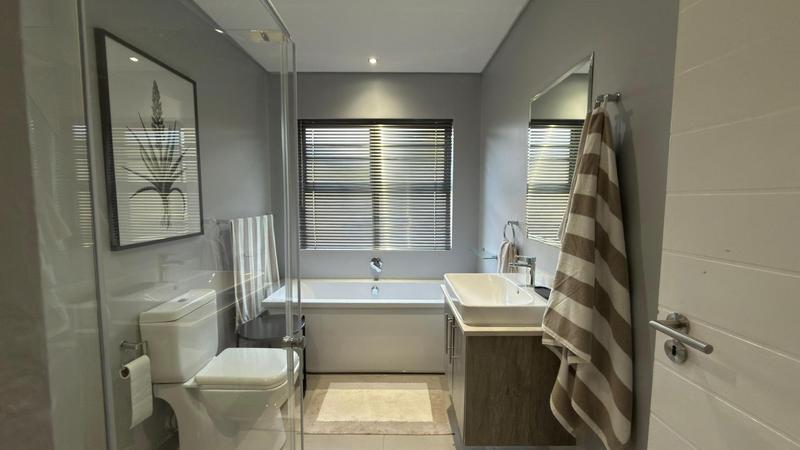 3 Bedroom Property for Sale in Broadacres Gauteng