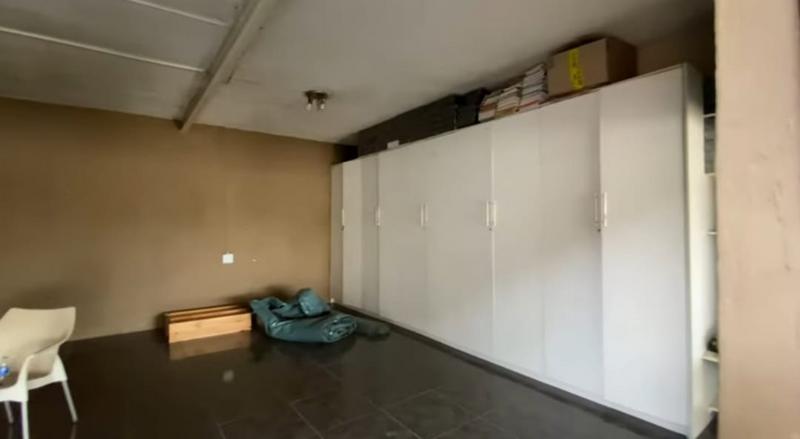To Let 4 Bedroom Property for Rent in Crosby Gauteng
