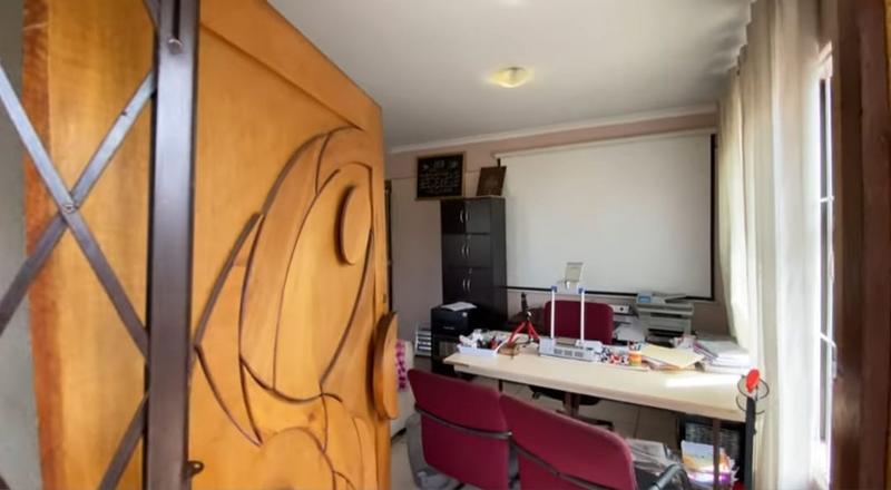 To Let 4 Bedroom Property for Rent in Crosby Gauteng