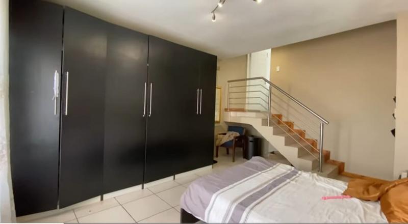 To Let 4 Bedroom Property for Rent in Crosby Gauteng