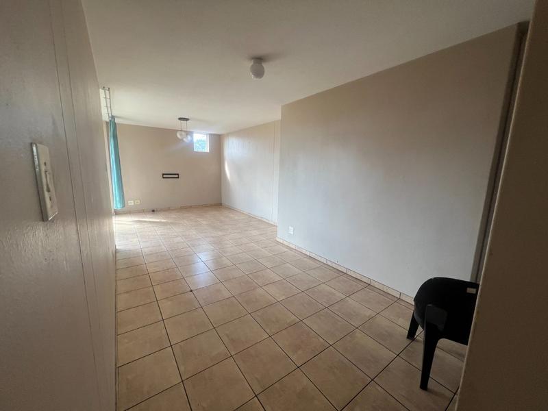 2 Bedroom Property for Sale in Silverton Gauteng