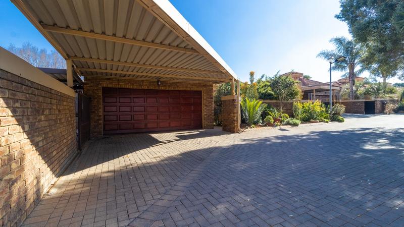 3 Bedroom Property for Sale in Meyersdal Gauteng