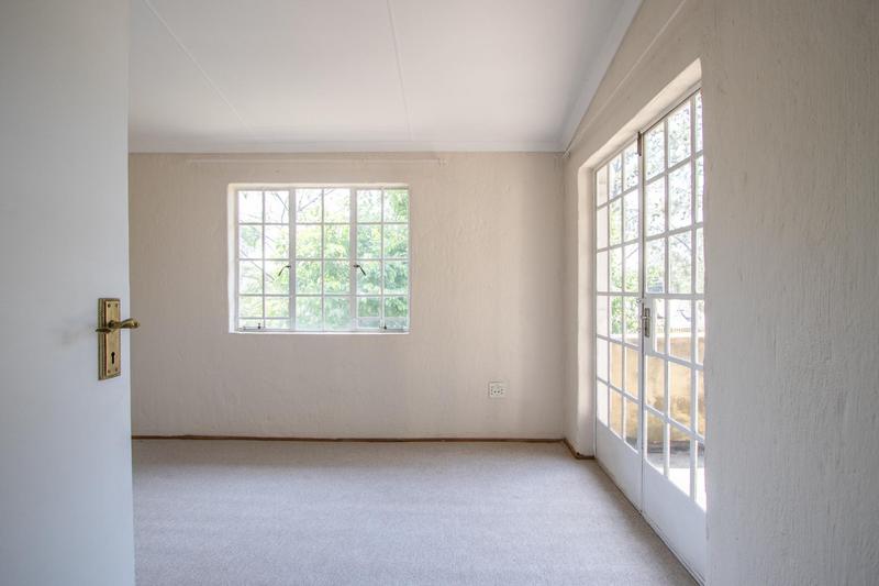 9 Bedroom Property for Sale in Kyalami Ah Gauteng