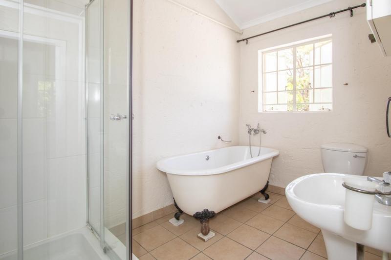 9 Bedroom Property for Sale in Kyalami Ah Gauteng