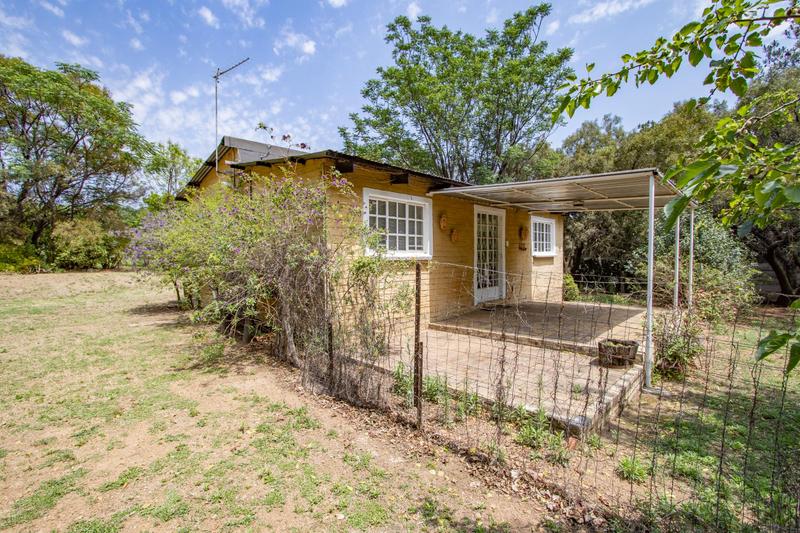 9 Bedroom Property for Sale in Kyalami Ah Gauteng