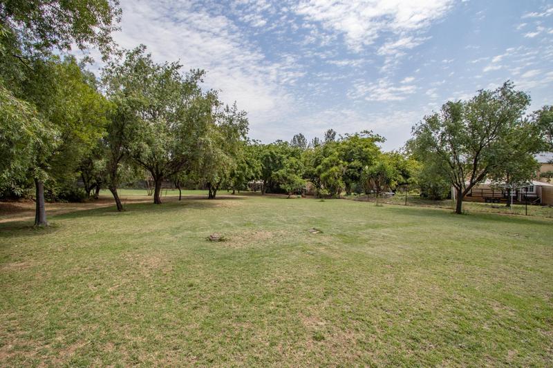 9 Bedroom Property for Sale in Kyalami Ah Gauteng