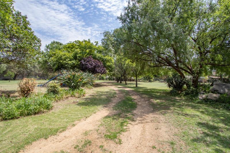9 Bedroom Property for Sale in Kyalami Ah Gauteng