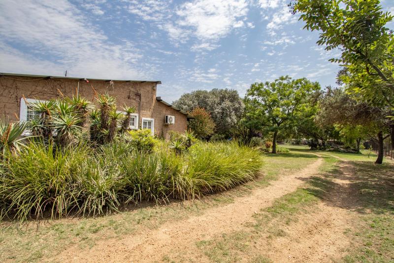 9 Bedroom Property for Sale in Kyalami Ah Gauteng