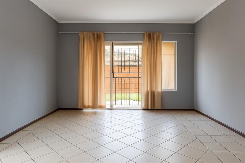 2 Bedroom Property for Sale in Equestria Gauteng