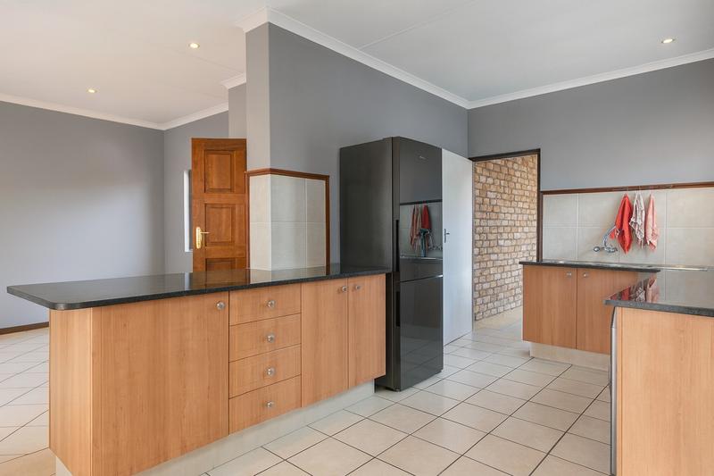 2 Bedroom Property for Sale in Equestria Gauteng