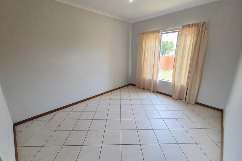 2 Bedroom Property for Sale in Equestria Gauteng